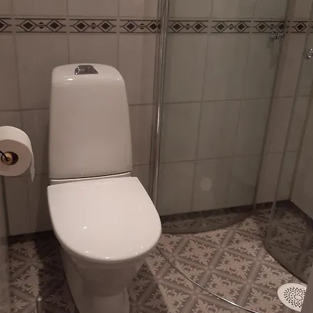 Trivelig Stabbur Pa Lanke Gard Vakantiehuis Hol (Trondelag)